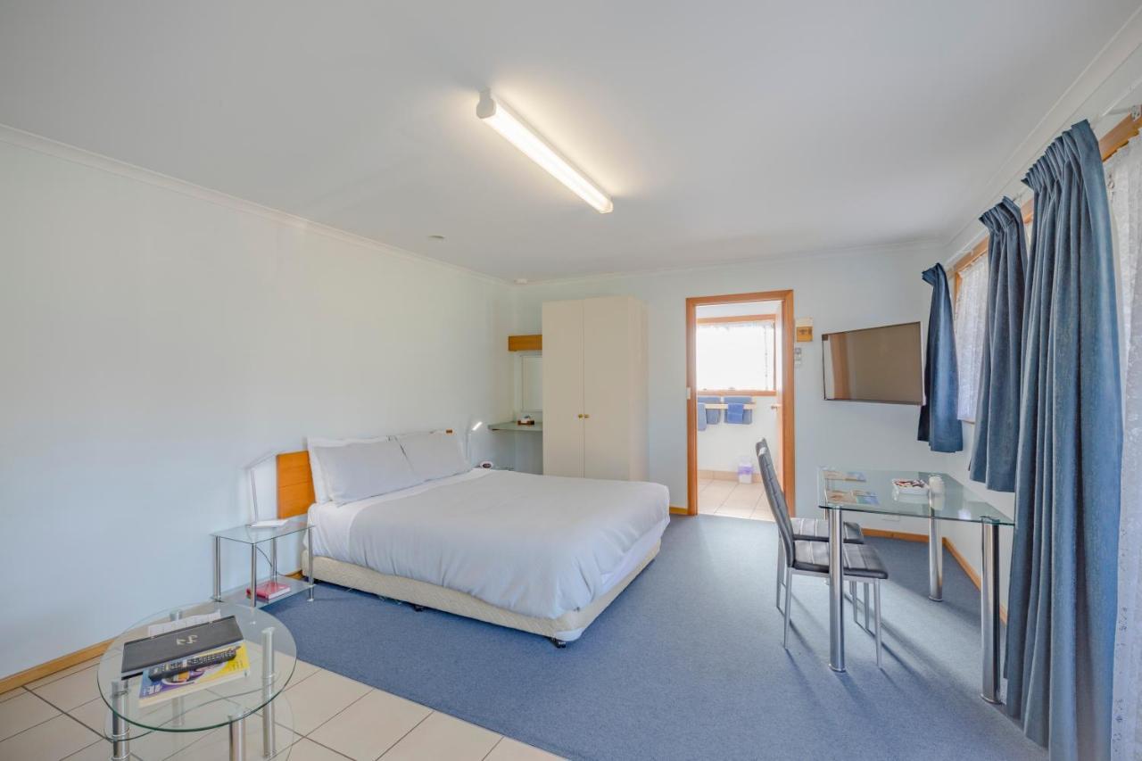 Queechy Motel Сейнт Хелънс Екстериор снимка