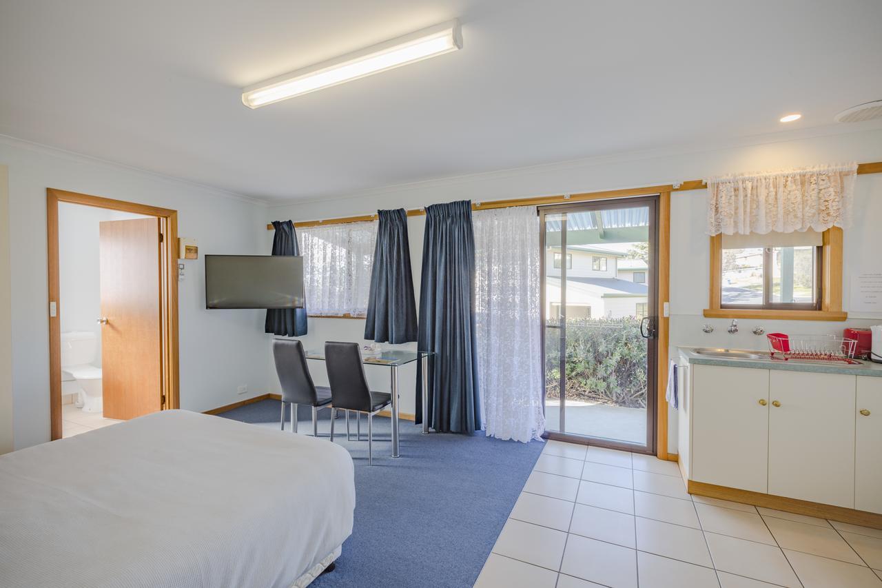 Queechy Motel Сейнт Хелънс Екстериор снимка